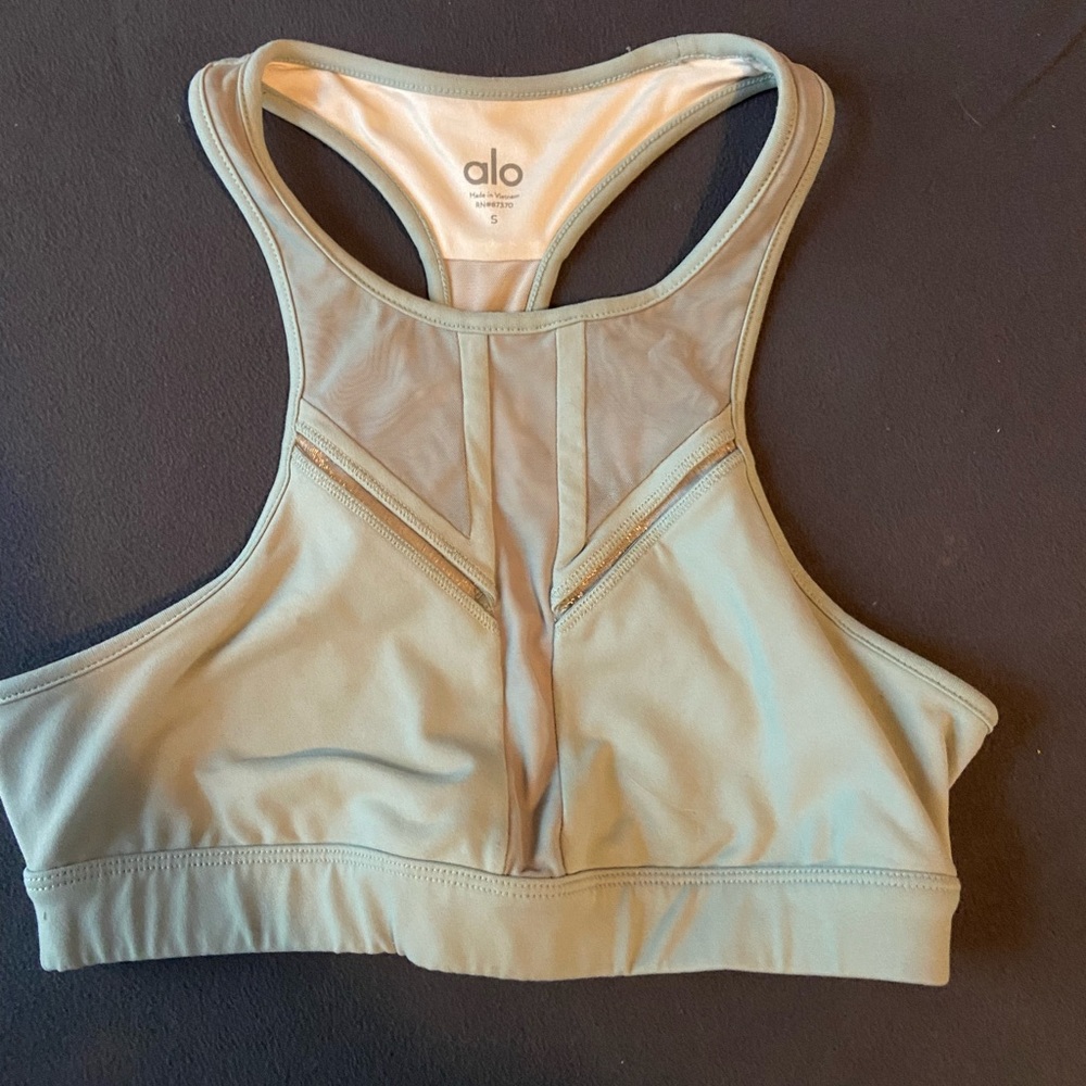 Alo sports bra